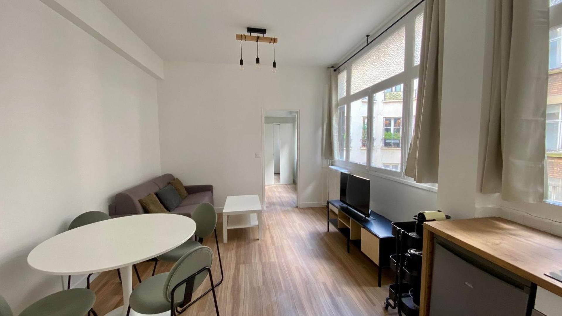 Appartement Proche Grands Boulevard 4p